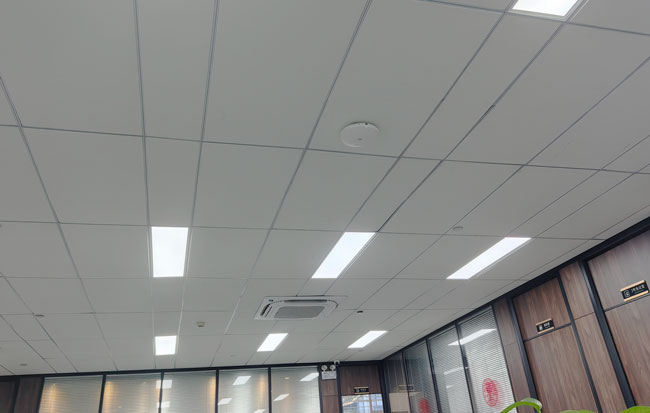 園區(qū)辦公AP系統(tǒng)整體解決方案?，易擴展云管理、低運維成本